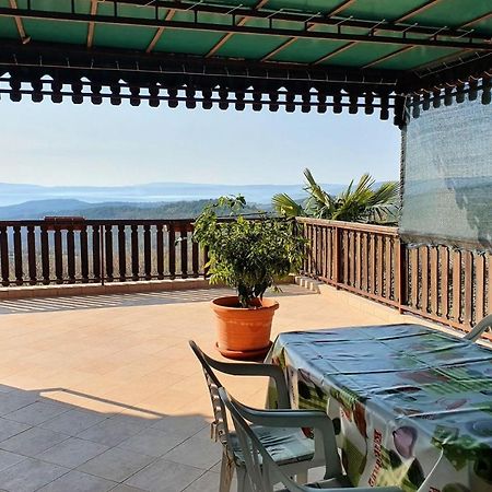 Apartment Mirella For 6 Persons Located In Central Istria Gradinje Exterior foto